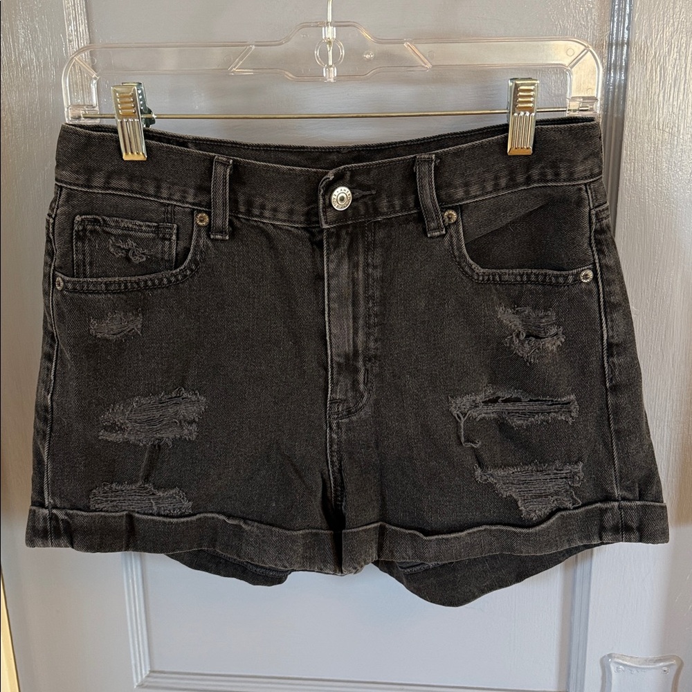 American Eagle. Black High Waisted Shorts